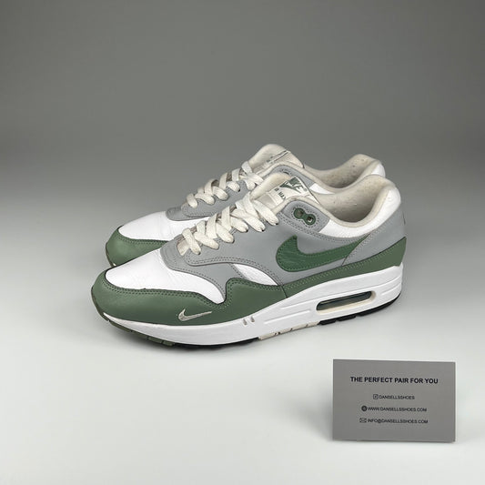 Nike Air Max 1 'Spiral Sage'